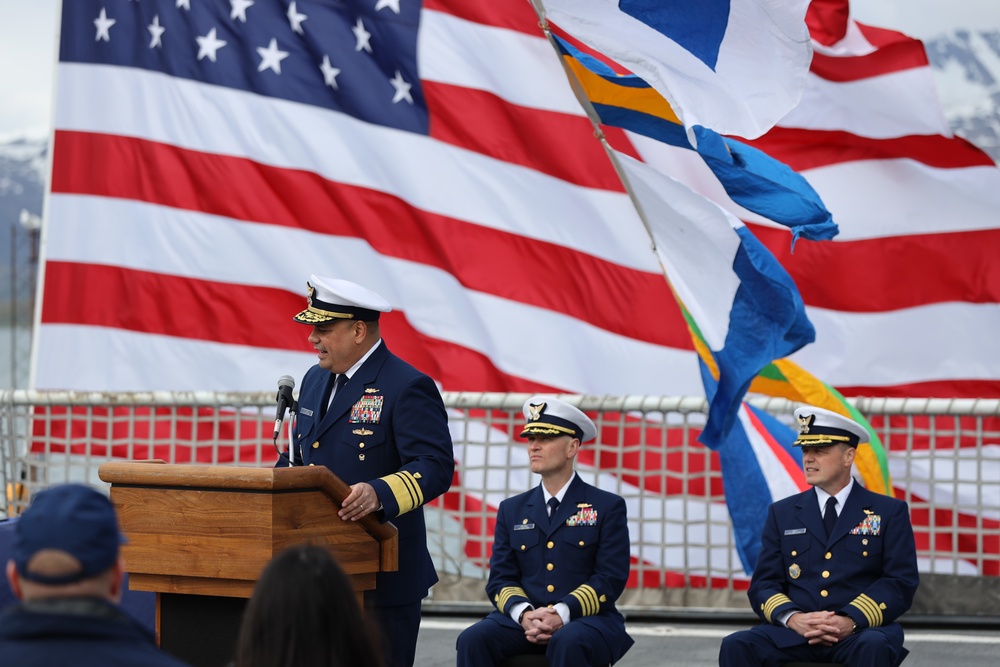 Coast Guard Cutter Bertholf holds change of command ceremony