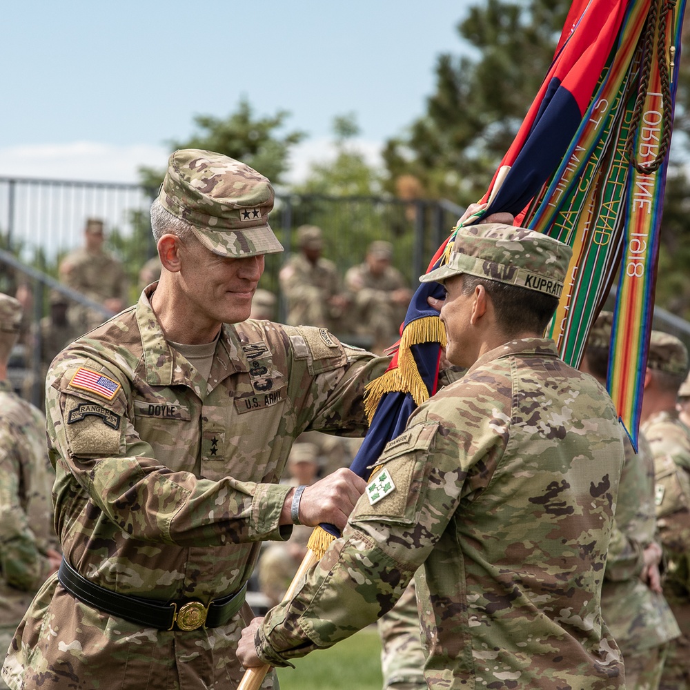 DVIDS - Images - 4th Infantry Division Change of Command [Image 2 of 6]