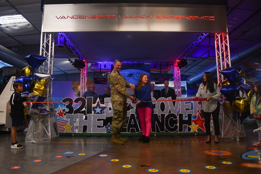 Vandenberg Launch Experience Unveils &quot;Celestial Ceiling&quot; at Santa Maria Valley Discovery Museum