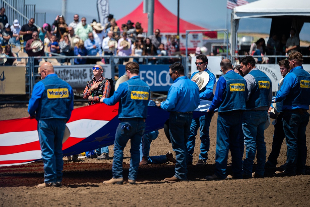 Santa Maria Elks rodeo invites CFSCC leadership to kick off Military Appreciation Day