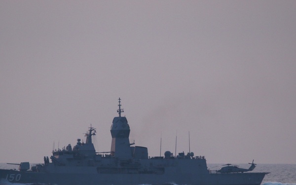 RCN, JMSDF, RAN and USS Chung-Hoon conduct SAG operations