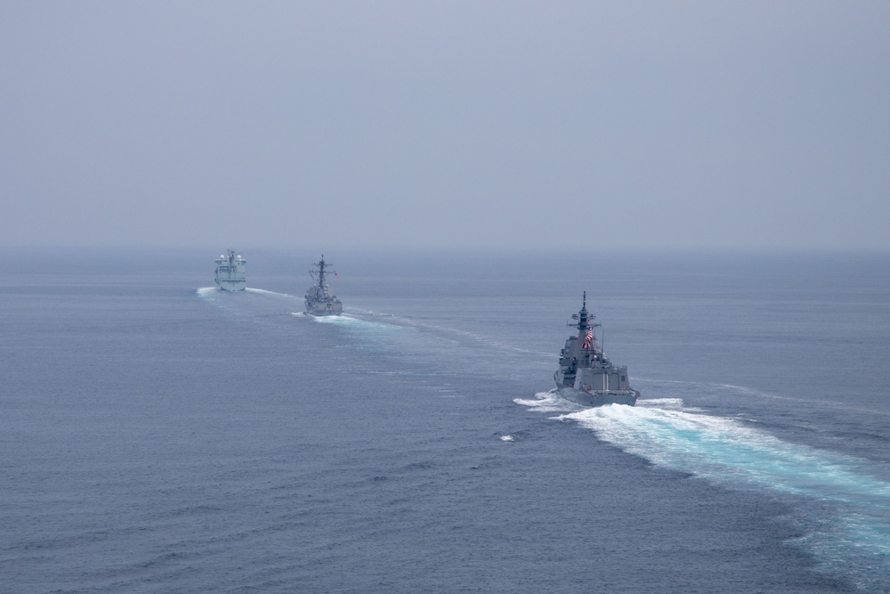 RCN, JMSDF, RAN and USS Chung-Hoon conduct SAG operations