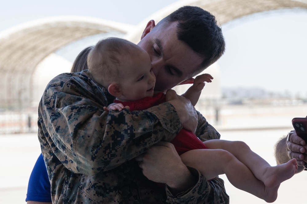 VMFA-122 Deployment Homecoming