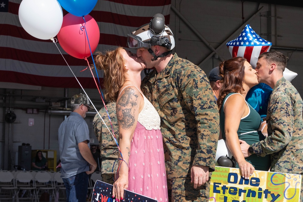 VMFA-122 Deployment Homecoming