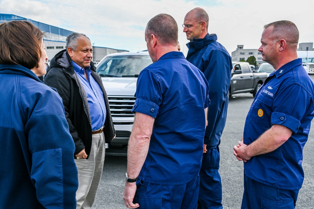 dvids-images-secnav-visits-kodiak-alaska-image-1-of-3