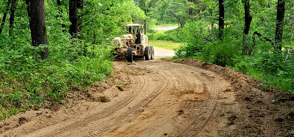 Army Reserve's 411th Engineer Company supports troop project at Fort McCoy