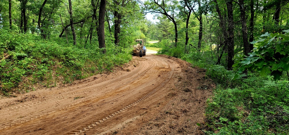 Army Reserve's 411th Engineer Company supports troop project at Fort McCoy