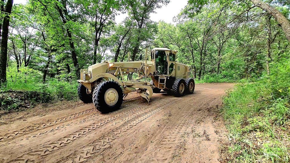 Army Reserve's 411th Engineer Company supports troop project at Fort McCoy