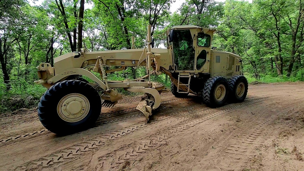 Army Reserve's 411th Engineer Company supports troop project at Fort McCoy