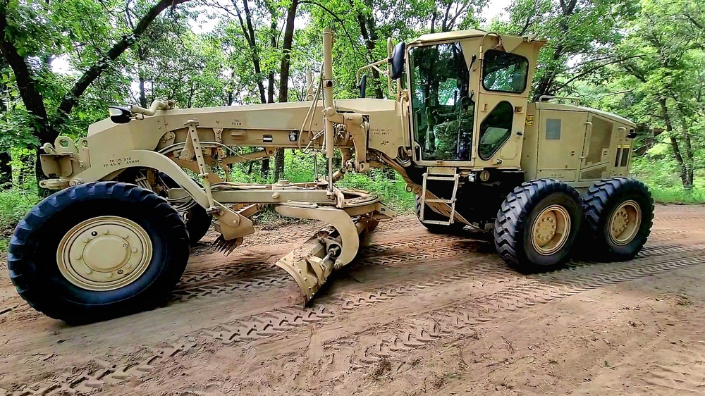 Army Reserve's 411th Engineer Company supports troop project at Fort McCoy