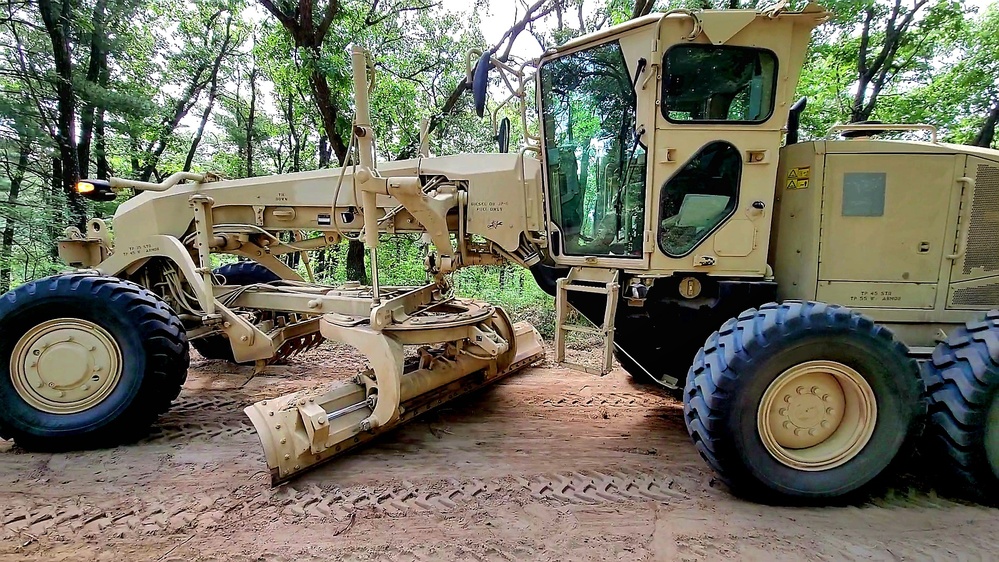 Army Reserve's 411th Engineer Company supports troop project at Fort McCoy