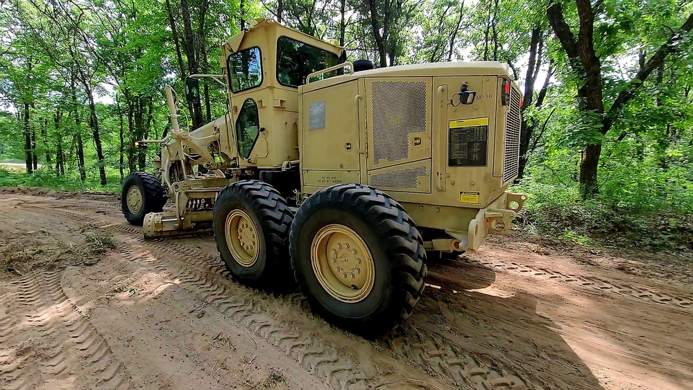 Army Reserve's 411th Engineer Company supports troop project at Fort McCoy