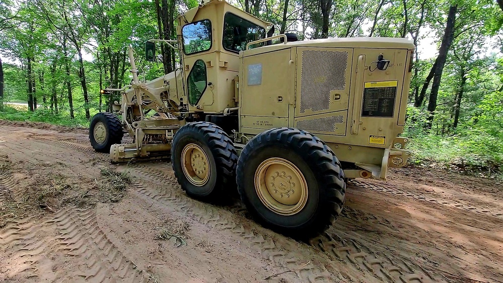 Army Reserve's 411th Engineer Company supports troop project at Fort McCoy