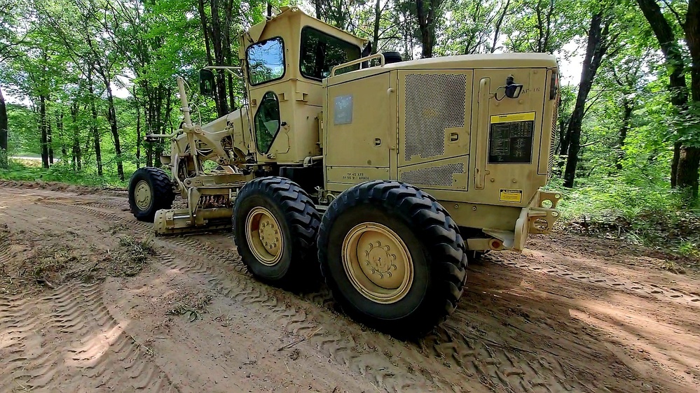 Army Reserve's 411th Engineer Company supports troop project at Fort McCoy