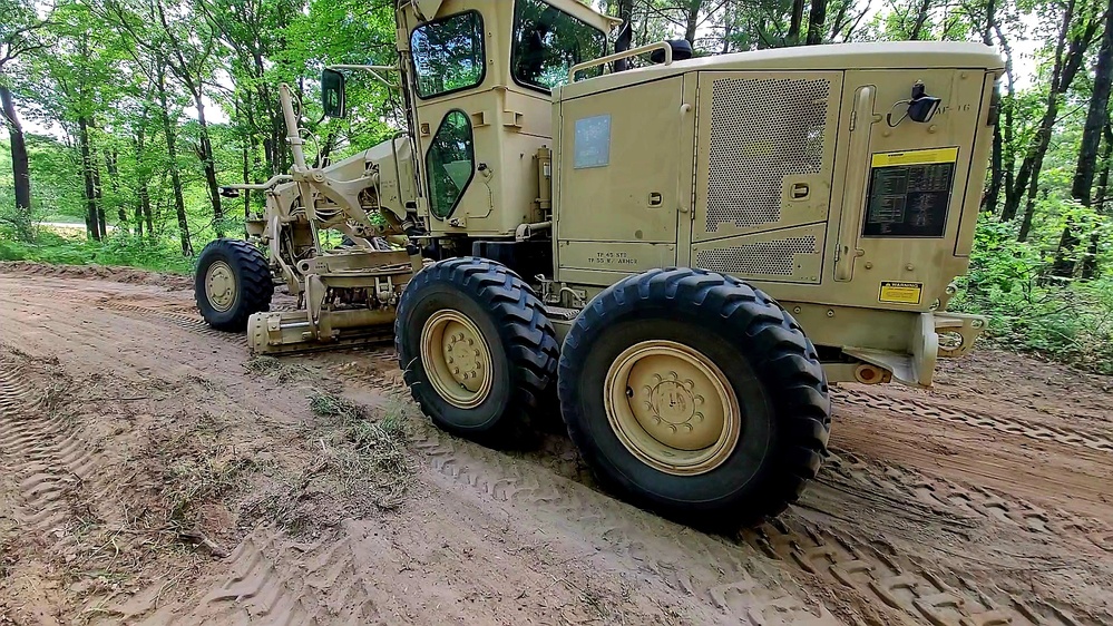 Army Reserve's 411th Engineer Company supports troop project at Fort McCoy