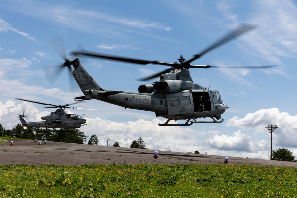 Shinka 23 | HMLA-169 Familiarization Flight