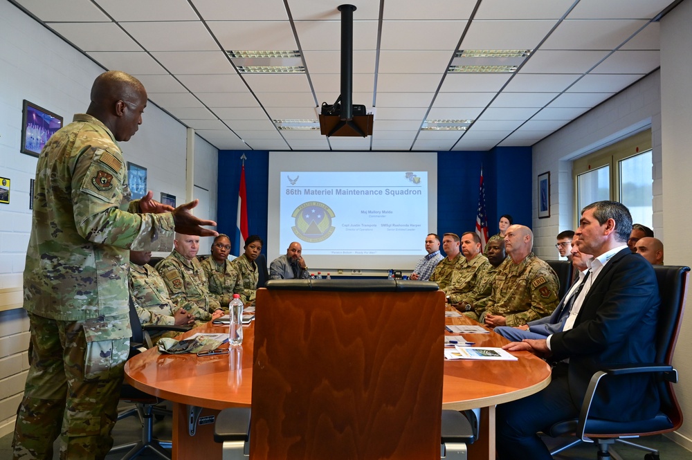 Lt. Gen. Hawkins tours the 86th MMS war reserve materiels