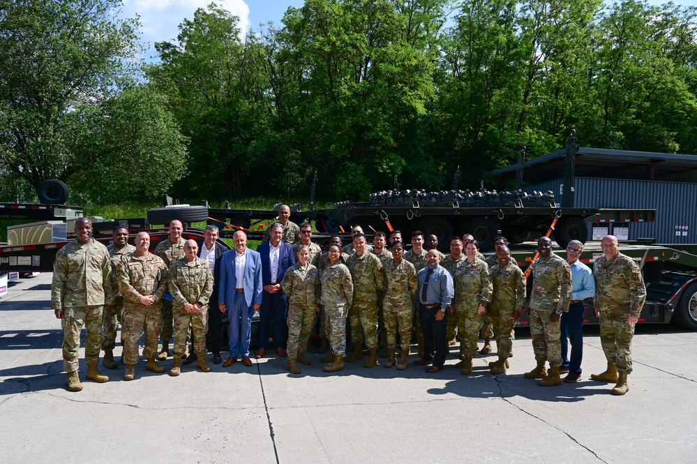 Lt. Gen. Hawkins tours the 86th MMS war reserve materiels