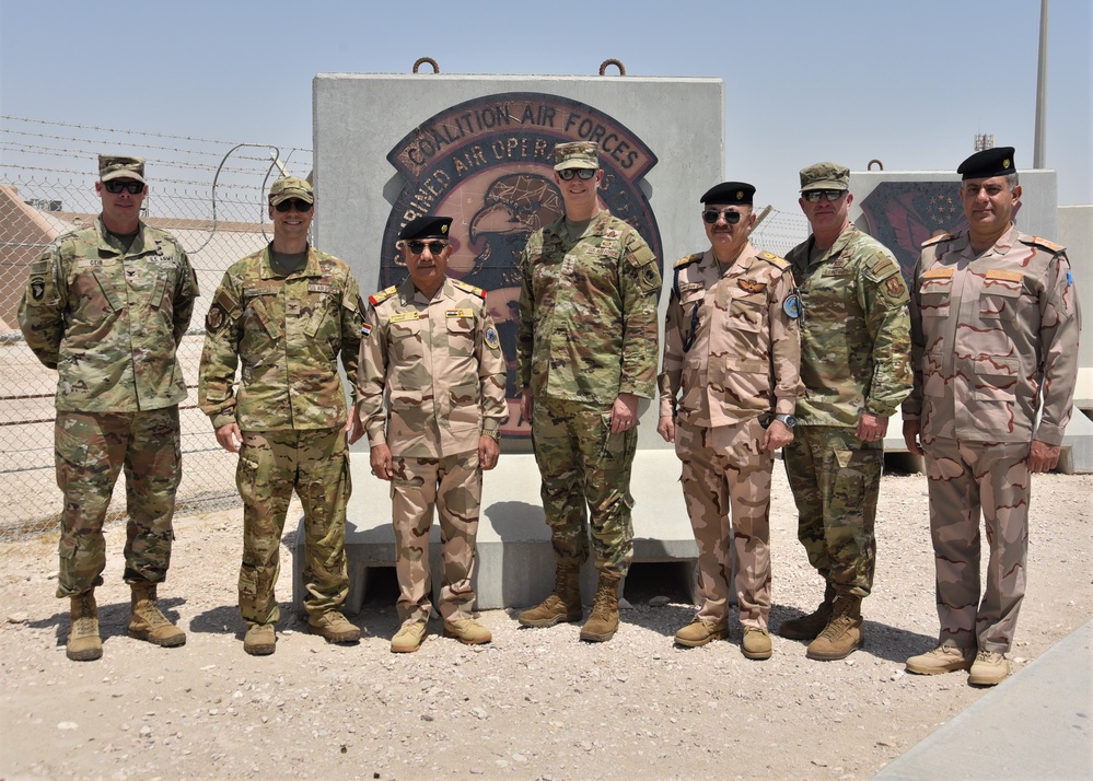 Iraqi Air Defense Command commander visits AUAB