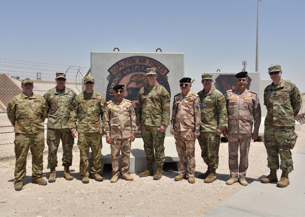 Iraqi Air Defense Command commander visits AUAB