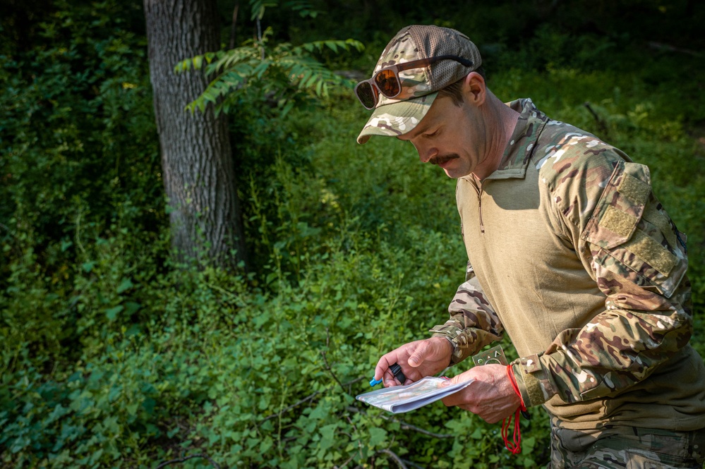 Air Force Reserve Lt. Col. Beau Suder heads towards his next point