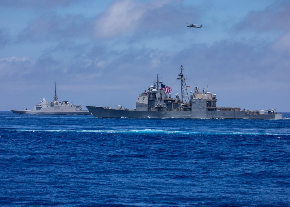 USS Rafael Peralta (DDG 115) participates in a multiple large deck event