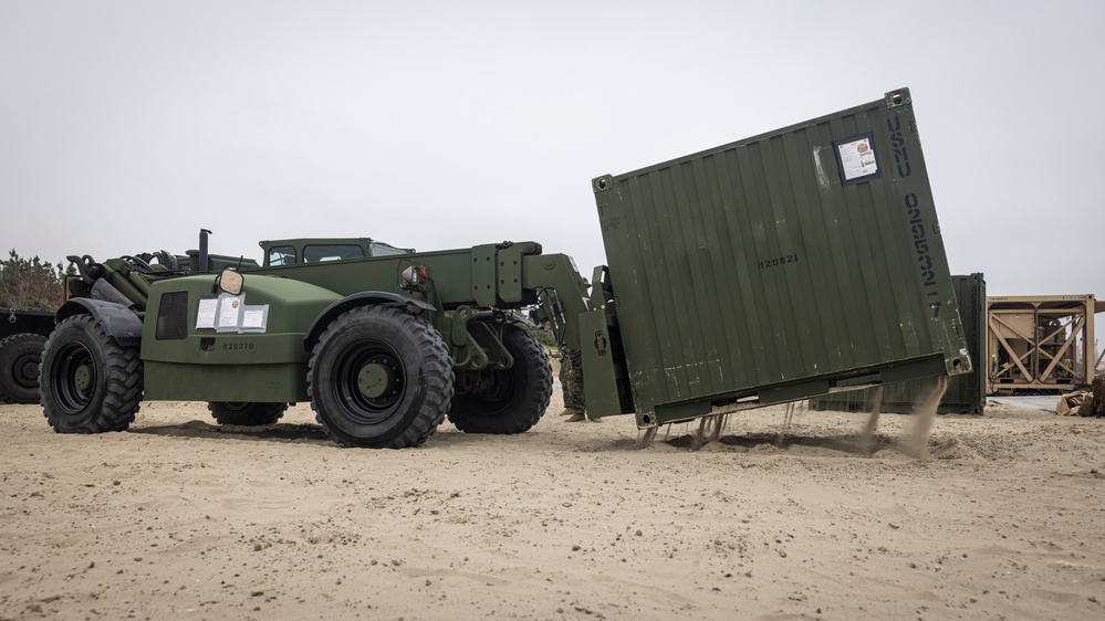 3rd LSB Prepares for Combined Joint Logistics Over-the-Shore Operations