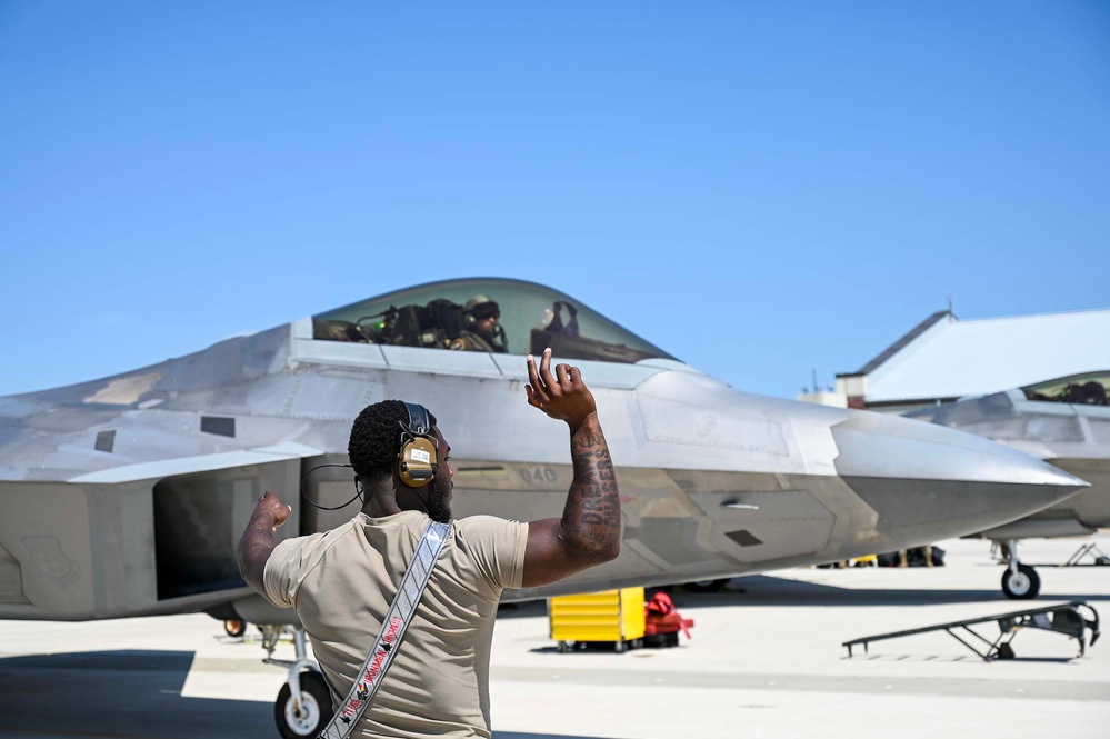 71st FS kicks off inaugural F-22 basic flying course