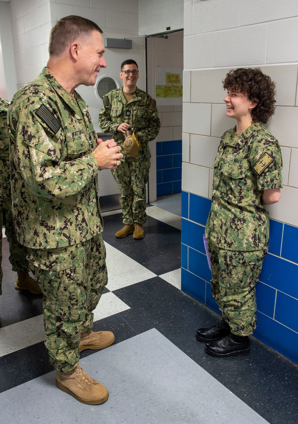 Capt. Mattingly Visits Recruit Barracks USS Hopper