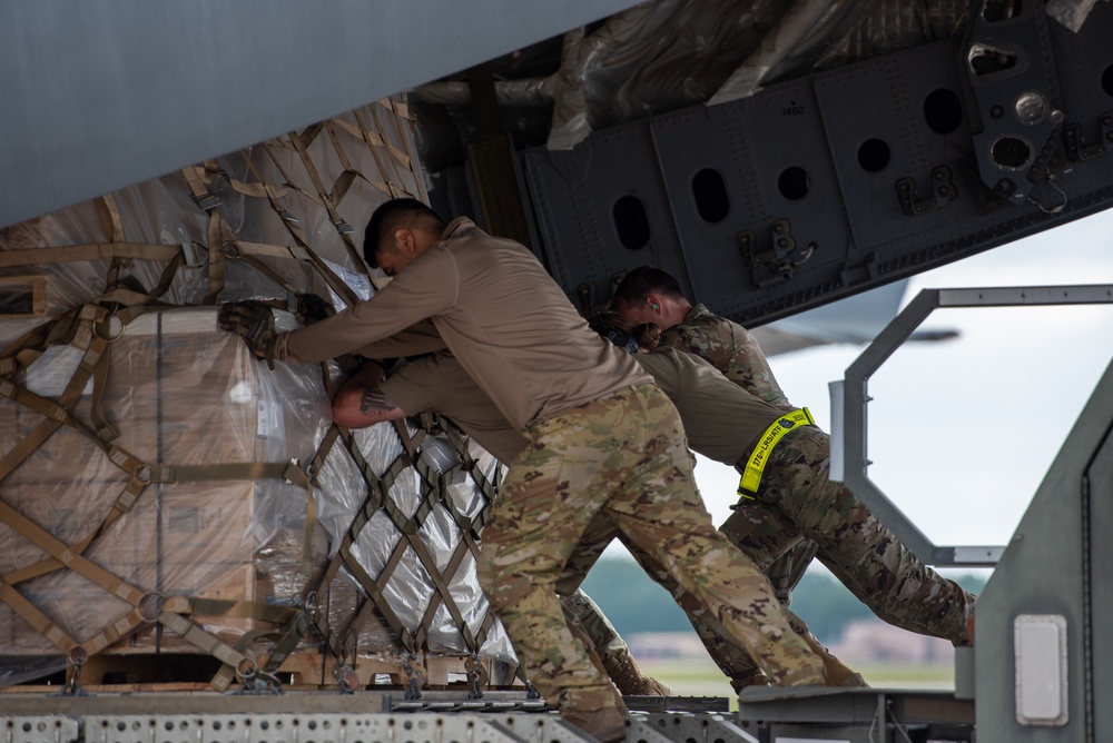 375th LRS Assist in the Denton Humanitarian Assistance Program