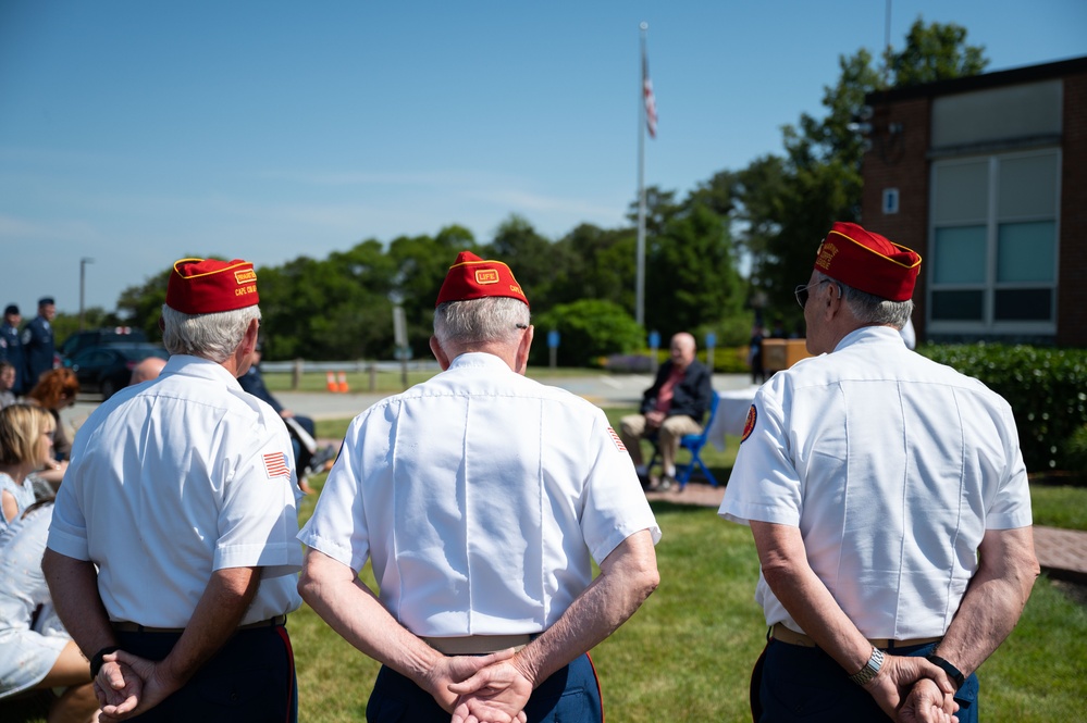 Korean War Marine veteran receives Korean Ambassador for Peace Medal day before his 90th birthday