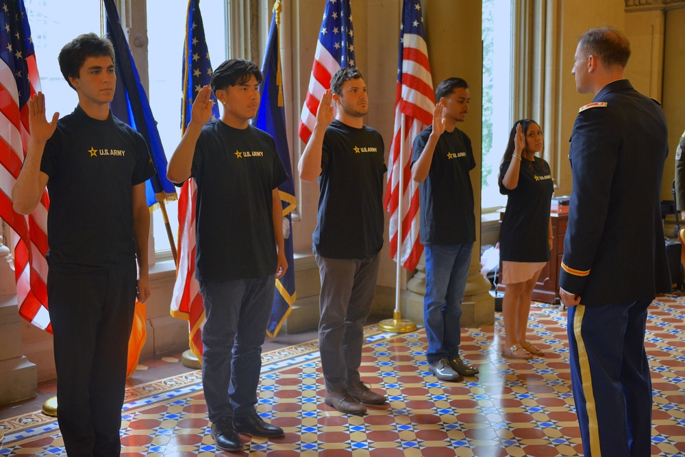 Future Soldiers Take The Oath During U.S. Army 248th Birthday Celebration