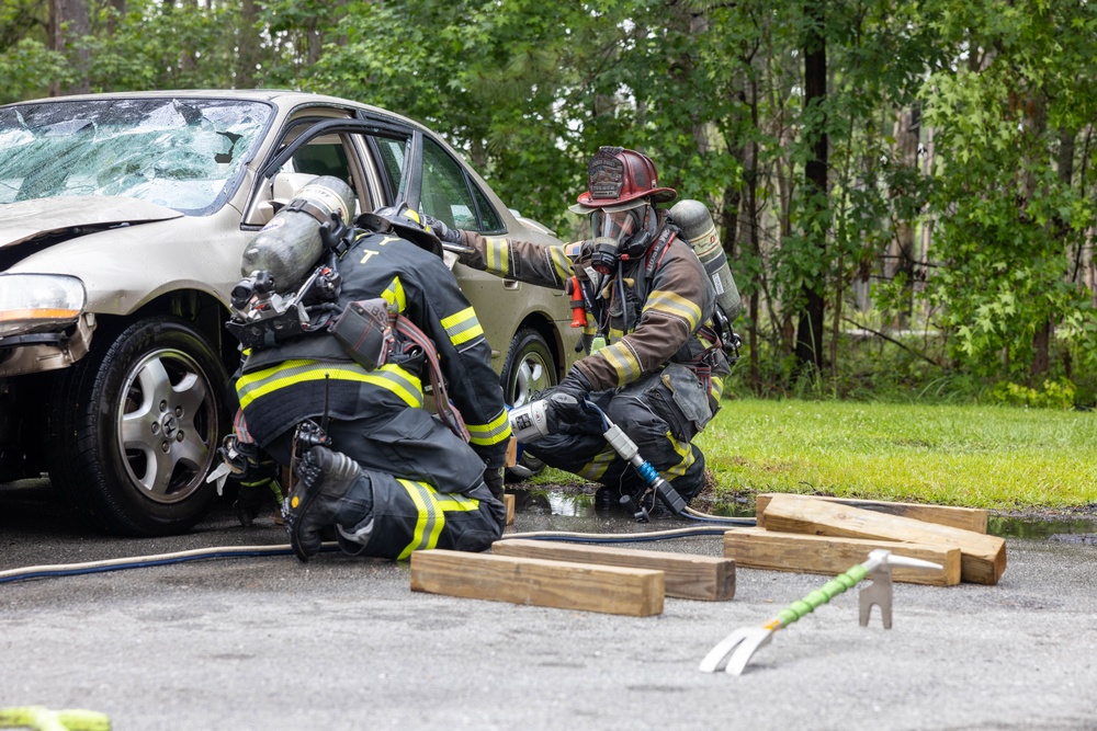 Cherry Point Fire and Emergency Services Conduct EV Extraction Training