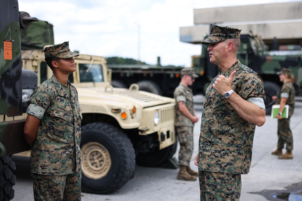 Col. Burnett Visits MWSS-272 Motor Pool