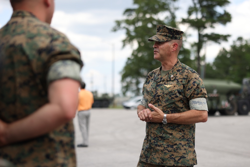 Col. Burnett Visits MWSS-272 Motor Pool