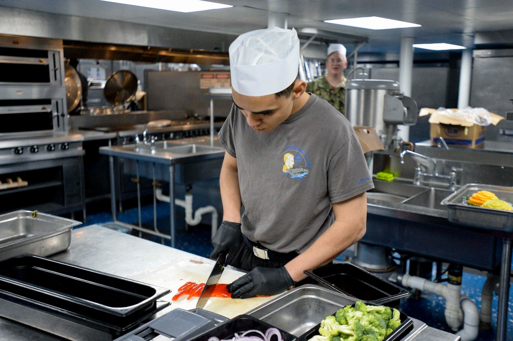 Abraham Lincoln Sailors cook food