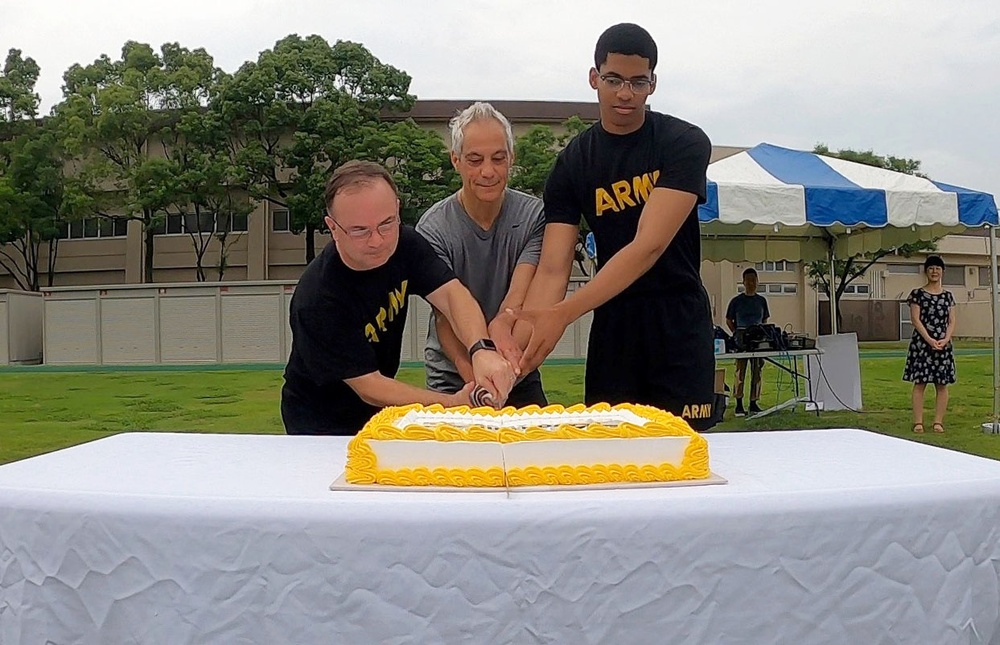 U.S. Ambassador to Japan Rahm Emanuel joins Army Birthday run on Camp Zama