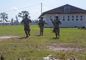 50th RSG Soldiers become combat life savers during AT