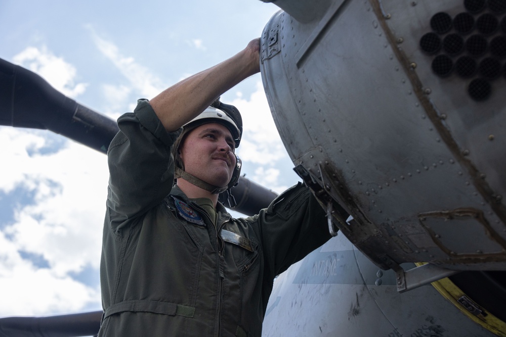 CH-53E Maintenance