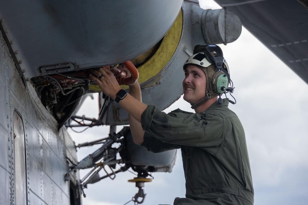 CH-53E Maintenance