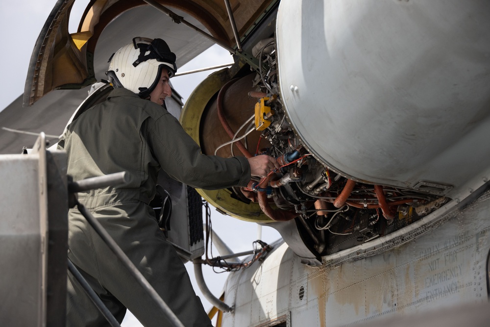 CH-53E Maintenance