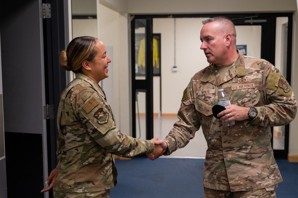 8th Fighter Wing hosts Pacific Air Forces command chief