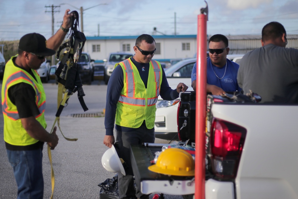 Guam Guardsman from Saipan helps with Typhoon Mawar recovery