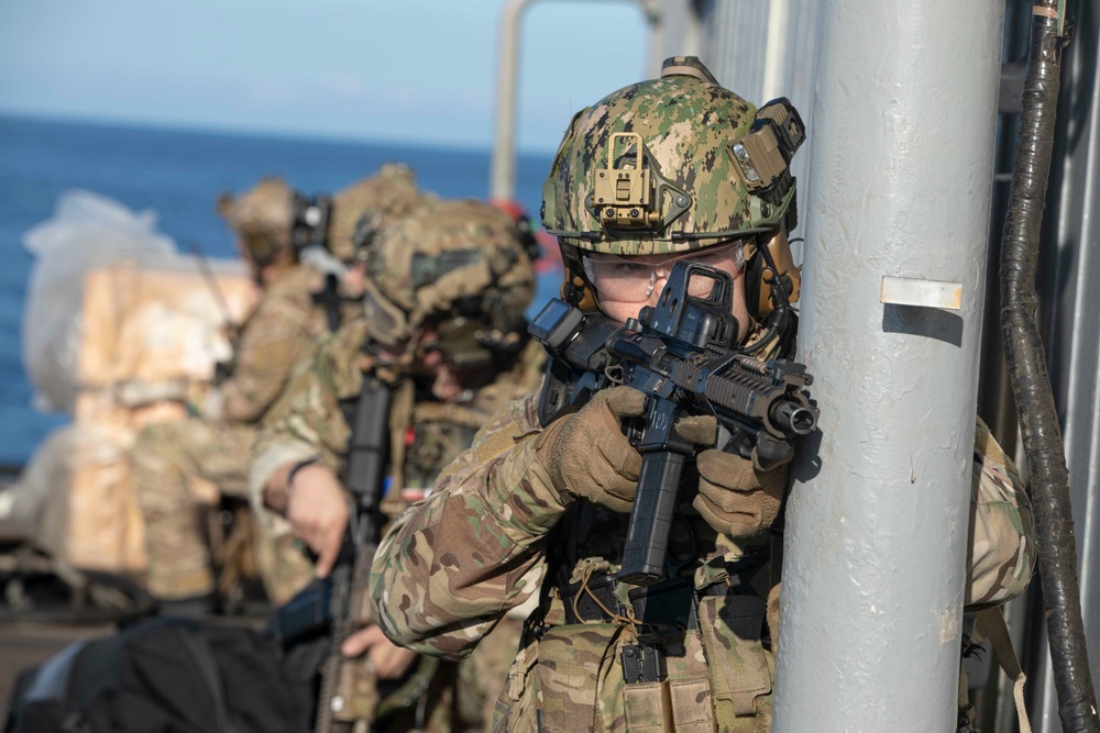 EOD Mobile Unit 6 Conducts an HVBSS Drill Aboard USS Normandy