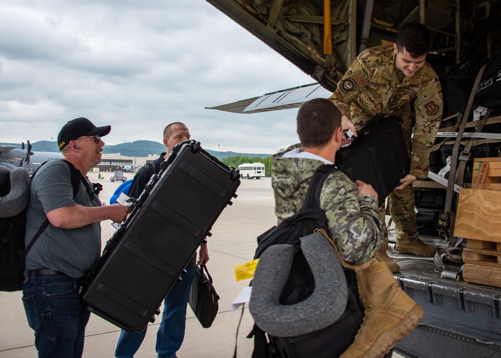 Wing successfully redeploys Airmen before 406th AEW activation