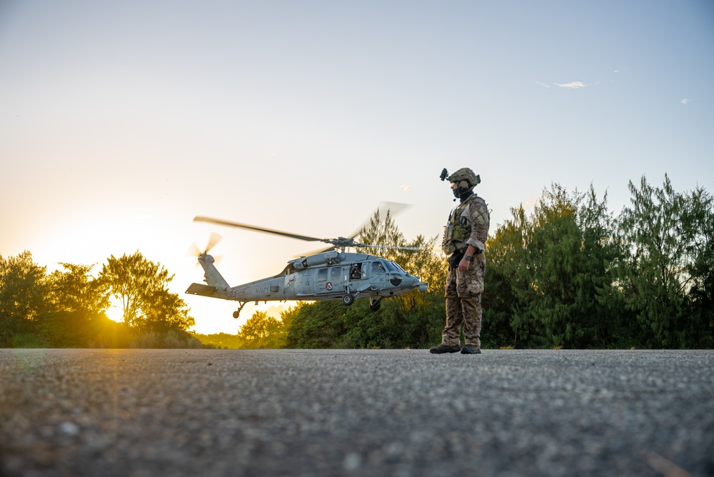 EODMU-5, Marines and Guam Police Field Training Exercise