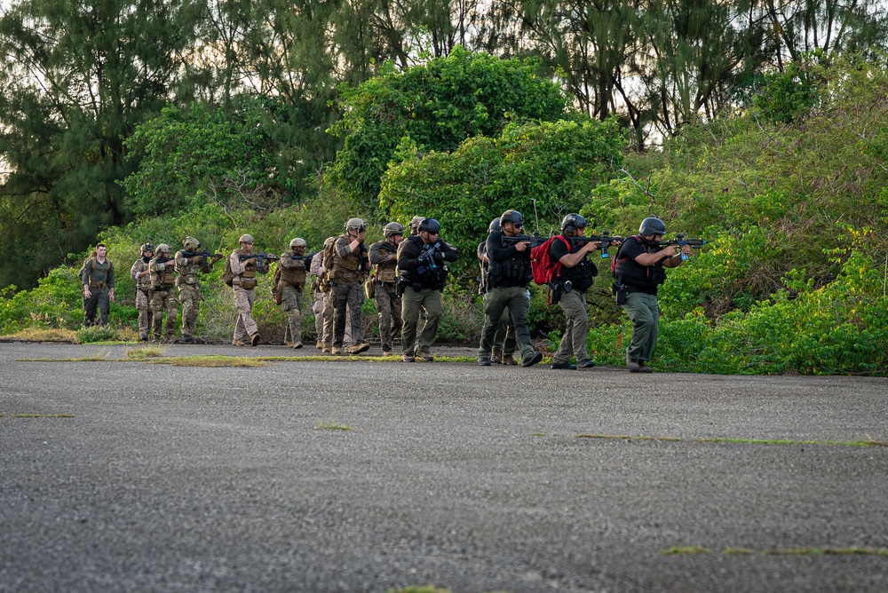 EODMU-5, Marines and Guam Police Field Training Exercise