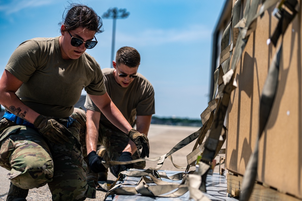 305th AMXS &amp; APS Integrate for Ready Airmen Rodeo