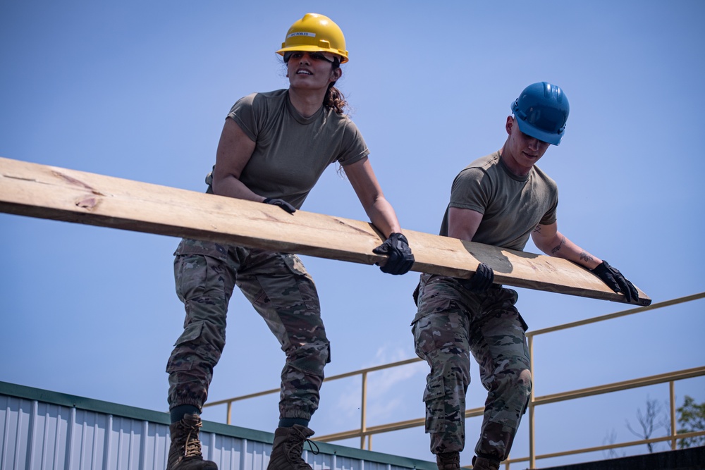 271st CBCS participate in Leadership Reaction Course