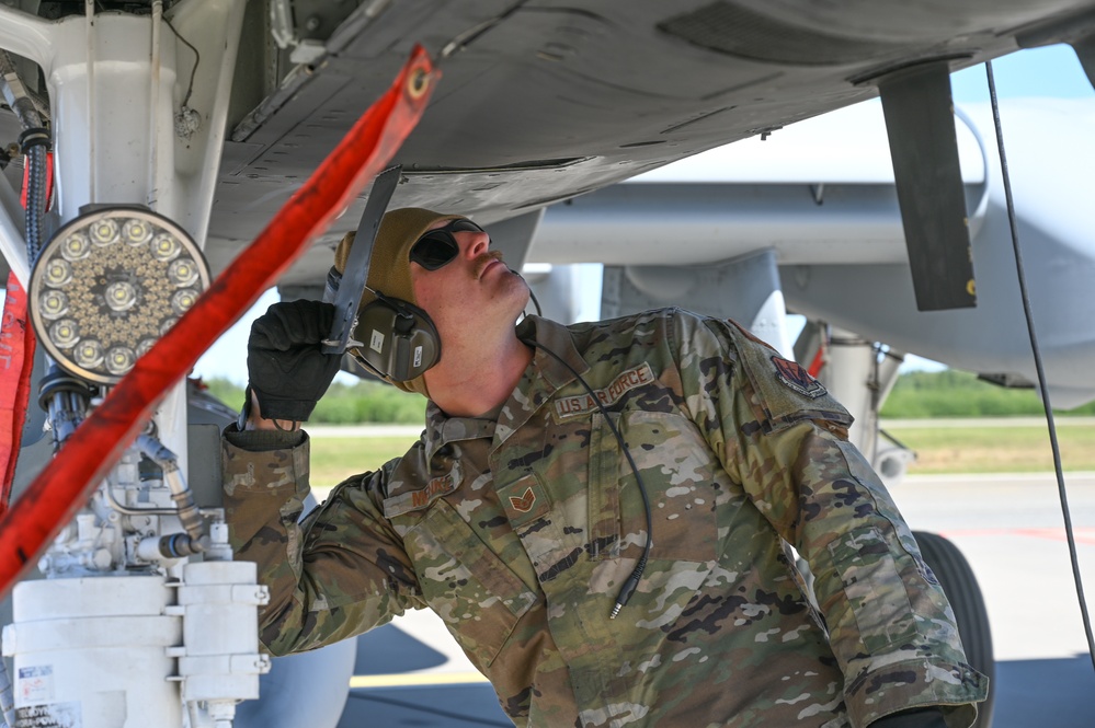 Maryland ANG conducts Air Defender flight operations